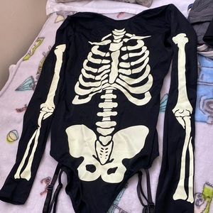 Dolls Kill Voodoo glow skull costume